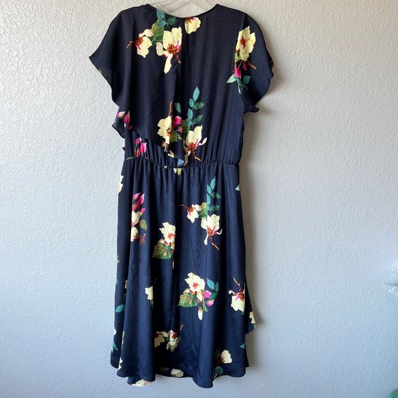Rachel Roy SZ 1X silky midi floral dress - Picture 3 of 13